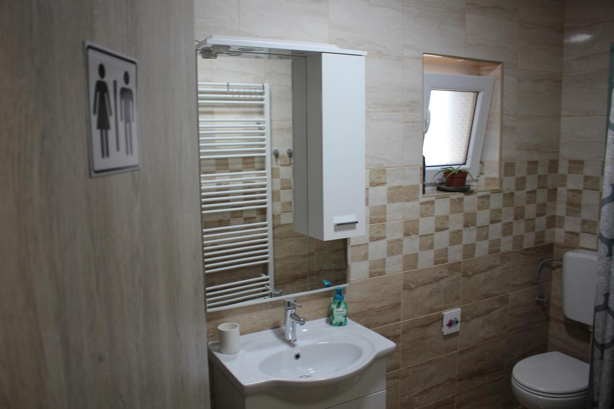 Studio Apartments Adian Korenica Pokoj fotografie